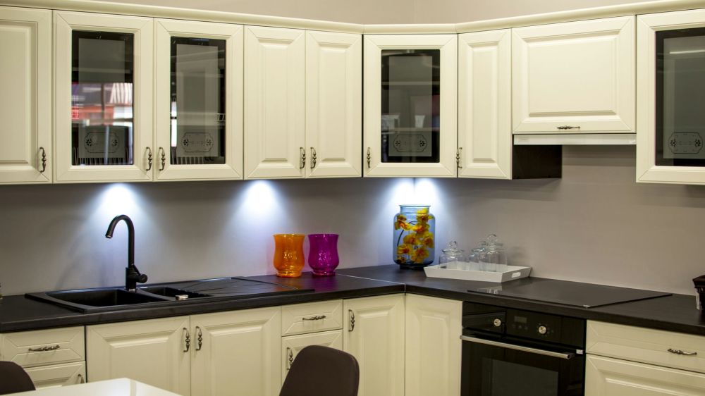 Kitchen Cabinets-001.jpeg
